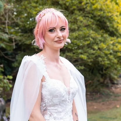 Bride in white dress with soft bridal makeup